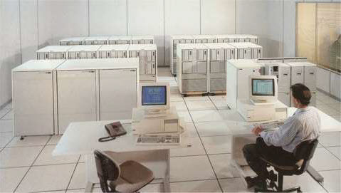 DPS 7 Auriga (GCOS 7 en 1984)